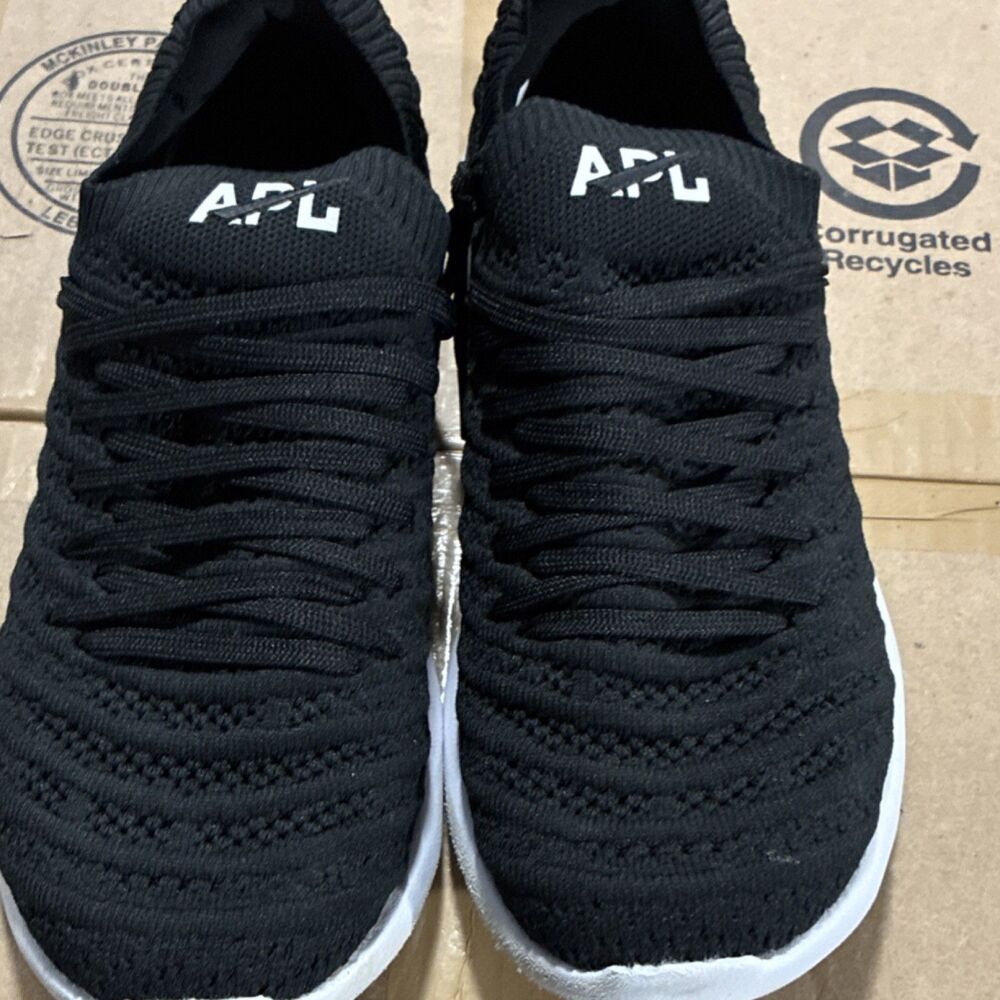 APL TechLoom Wave Men's Black/White Lace-Up Low Top Athletic Sneaker size 6